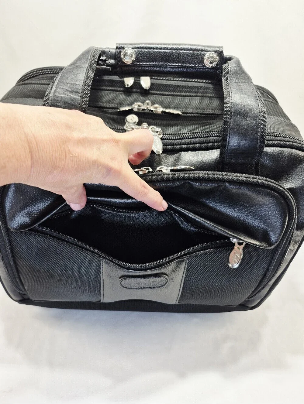 McKlein USA Chicago 15.6' Leather Patented Detachable Wheeled Overnight Luggage